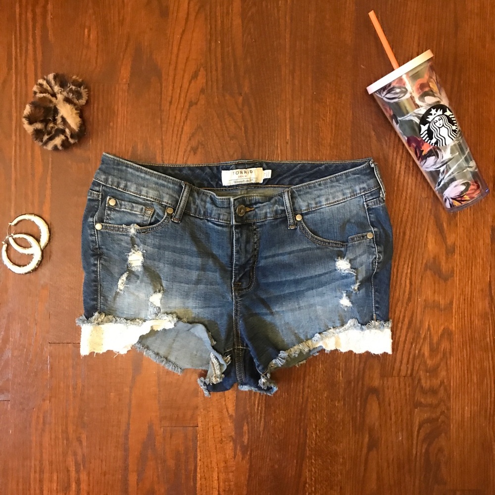 Torrid size 12 distressed jean denim shorts